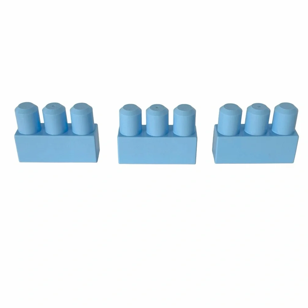 Vintage Mega Bloks Extra Large Pastel Ritvik 1984 Lot of 16 Bricks + 2 Figures
